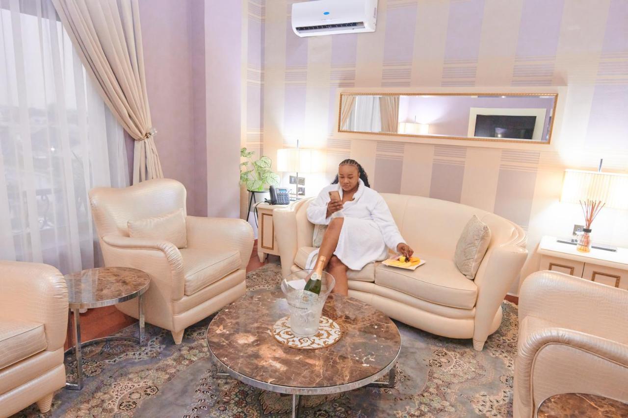 Oak Haven Hotel & Suites Port Harcourt Exteriér fotografie