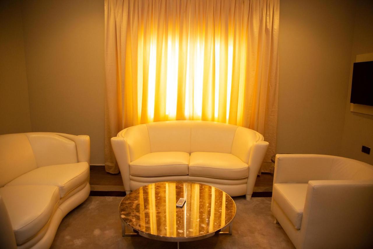 Oak Haven Hotel & Suites Port Harcourt Exteriér fotografie